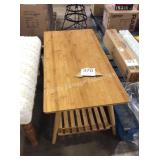1 LOT ACCENT TABLE
