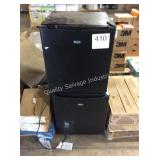 1 LOT 2 SUNBEAM COMPACT REFRIGERATORS