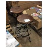 1 LOT 2 METAL BAR STOOLS