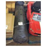 1 LOT QUEEN MATTRESS