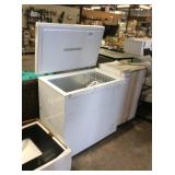 1 LOT FRIGIDAIRE 7.0CU FT CHEST FREEZER