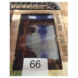 1 LOT DECORATIVE GLASS CUTTING BOARD