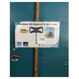 1 LOT OUTDOOR DIGITAL ANTENNA