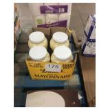 1 LOT OF 4 JARS DUKE MAYO EXP 04/20