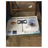 1 LOT OUTDOOR DIGITAL ANTENNA