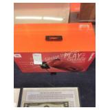 1 LOT JBL CHARGE 4 SPEAKER (DISPLAY)