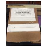 1 LOT APPLE PENCIL (DISPLAY)