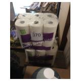 1 LOT (2) 6 PACK PAPER TOWELS