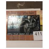 1 LOT DECORATIVE GLASS CUTTING BOARD