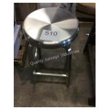1 LOT SS BAR STOOL