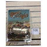 1 LOT MOTORCYCLE METAL WALL ART