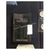 1 LOT MEIZO CUSTOMS KEY FOB (DISPLAY)