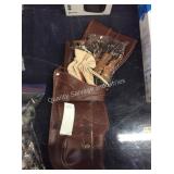 1 LOT ARCHERY ACCESSORIES (DISPLAY)