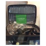 1 LOT MASSAGE GUN KIT (DISPLAY)