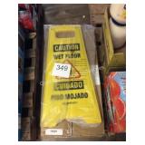 1 CTN WET FLOOR SIGNS