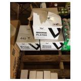 3 CTN PLASTIC PLATES