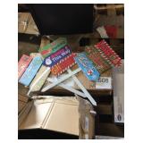 4 CTN CHRISTMAS YARD STAKES