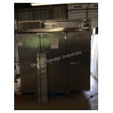 1 LOT BEVERAGE AIR 3 DOOR FREEZER (POWER CORD
