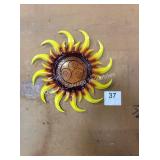 1 LOT DECORATIVE SUN WALL HANGING