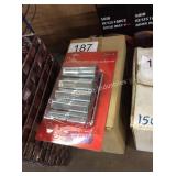 1 CTN TUB SHOWER SOCKET SET