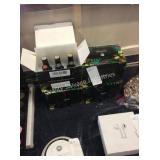 1 LOT 4 CTN GEL NAIL POLISH (DISPLAY)