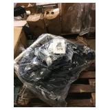 1 LOT B.O.B REVOLUTION FLEX 3.0 DULLIE STROLLER