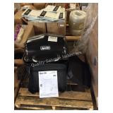 1 LOT DYNA GLOW 3 BURNER GAS GRILL