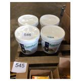 4 BUCKETS HORSE CRUMBLES