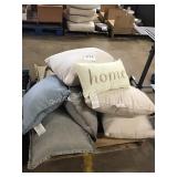 1 SKID ACCENT PILLOWS
