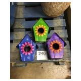 1 LOT 3 BIRD HOUSES