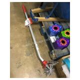 1 LOT HAND HELD CULTIVATOR