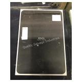 1 LOT I PAD PRO LEATHER SLEEVE 10.5 IN (DISPLAY)