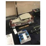 1 LOT VINTAGE 1932 CADILLAC SPORT PHAETON