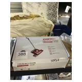 1 LOT EVERTOP CORDLESS MOP