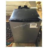 1 LOT WP COMPACT REFRIGERATOR