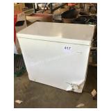 1 LOT FRIGIDAIRE CHEST FREEZER