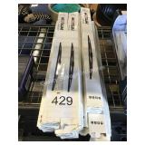 1 LOT WIPER BLADES