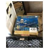 2 CTN JIGSAW PUZZLES