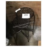 1 LOT METAL PLANT STAND
