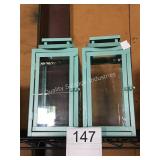1 LOT 2 LANTERNS