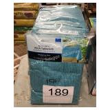 1 LOT 6 TABLE CLOTHS