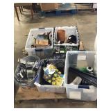 1 SKID LAWN & GARDEN DECORATION