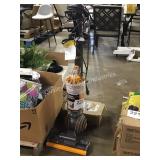 1 LOT DYSON VACUUM