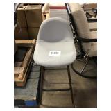 1 LOT DECORATIVE CHAIR