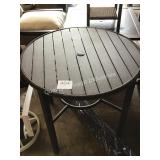 1 LOT ROUND PATIO TABLE