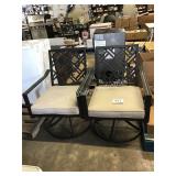 1 LOT 2 PATIO CHAIRS