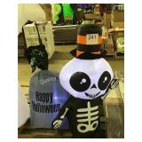 1 LOT HALLOWEEN SKELETON BLOW UP