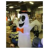1 LOT 7FT GHOST HALLOWEEN INFLATABLE