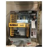 1 LOT DEWALT 32PC FLEX/TORQ BIT SET (DISPLAY)