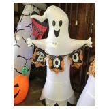 1 LOT BOO GHOST INFLATABLE (LOBBY)